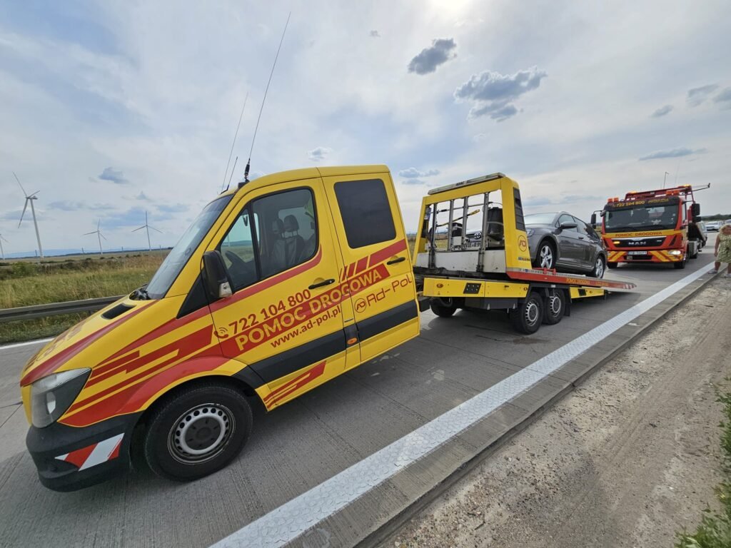 Laweta Kąty Wrocławskie - usługi lawetą dostępne przez całą dobę.