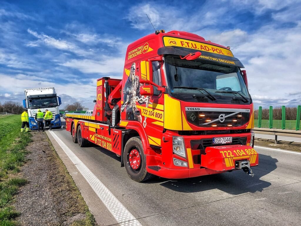 Holowanie Kąty Wrocławskie – laweta udzielająca szybkiej pomocy drogowej przy awarii samochodu w Kątach Wrocławskich i okolicy